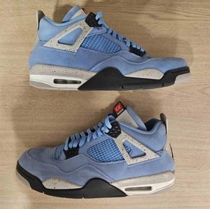 Jordan 4 University Blue Size 13